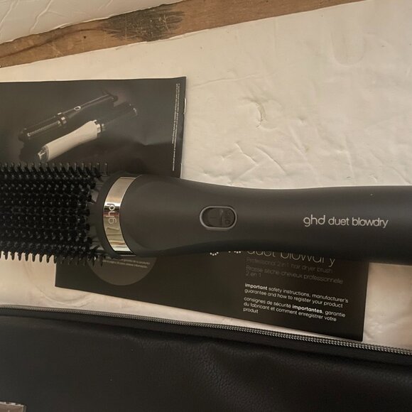 NEW - GHD Duet Blowdry Hair Dryer Brush Wet to Blow Dried No Heat Damage B21551 - Picture 9 of 9